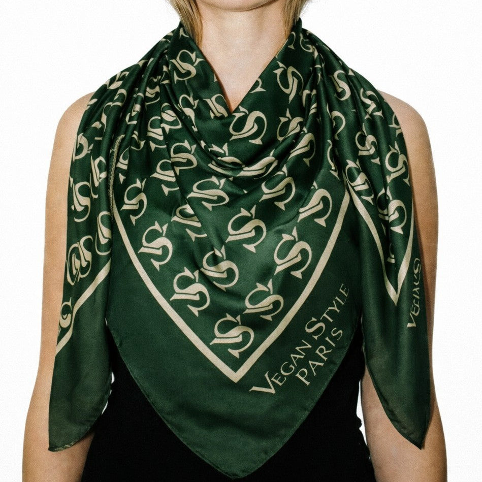Foulard vegan vert forêt